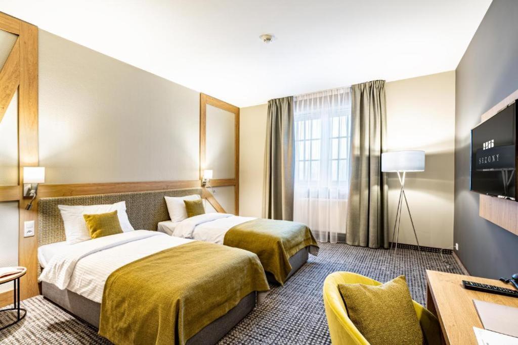 Sezony. Restauracja I Hotel Kostrzyn Luaran gambar