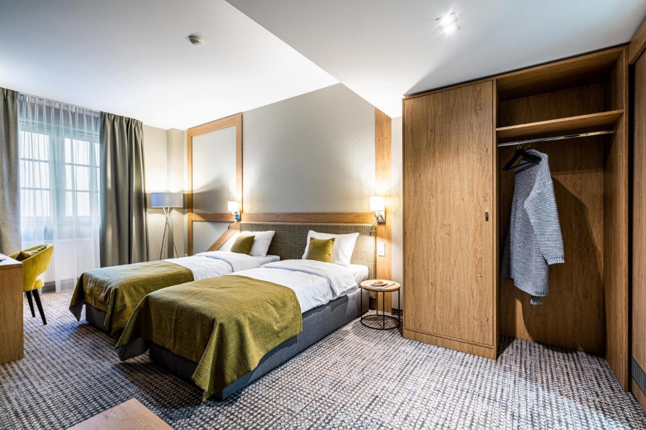 Sezony. Restauracja I Hotel Kostrzyn Luaran gambar