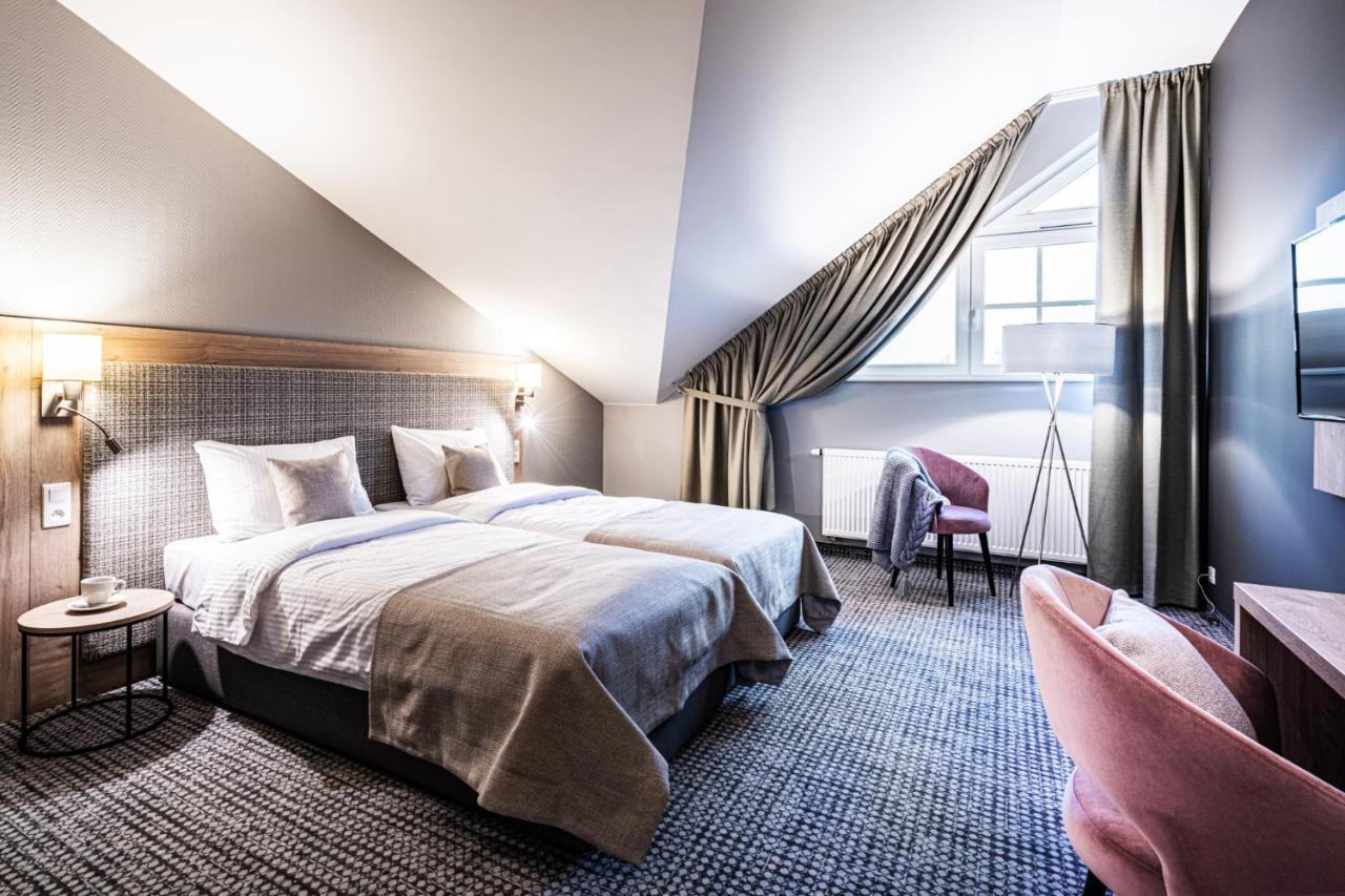 Sezony. Restauracja I Hotel Kostrzyn Luaran gambar