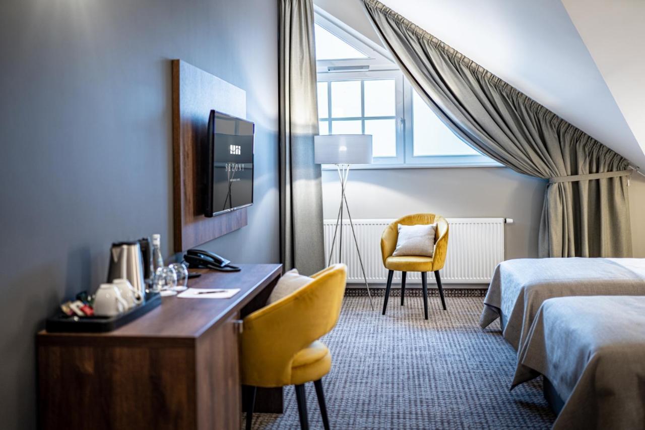 Sezony. Restauracja I Hotel Kostrzyn Luaran gambar