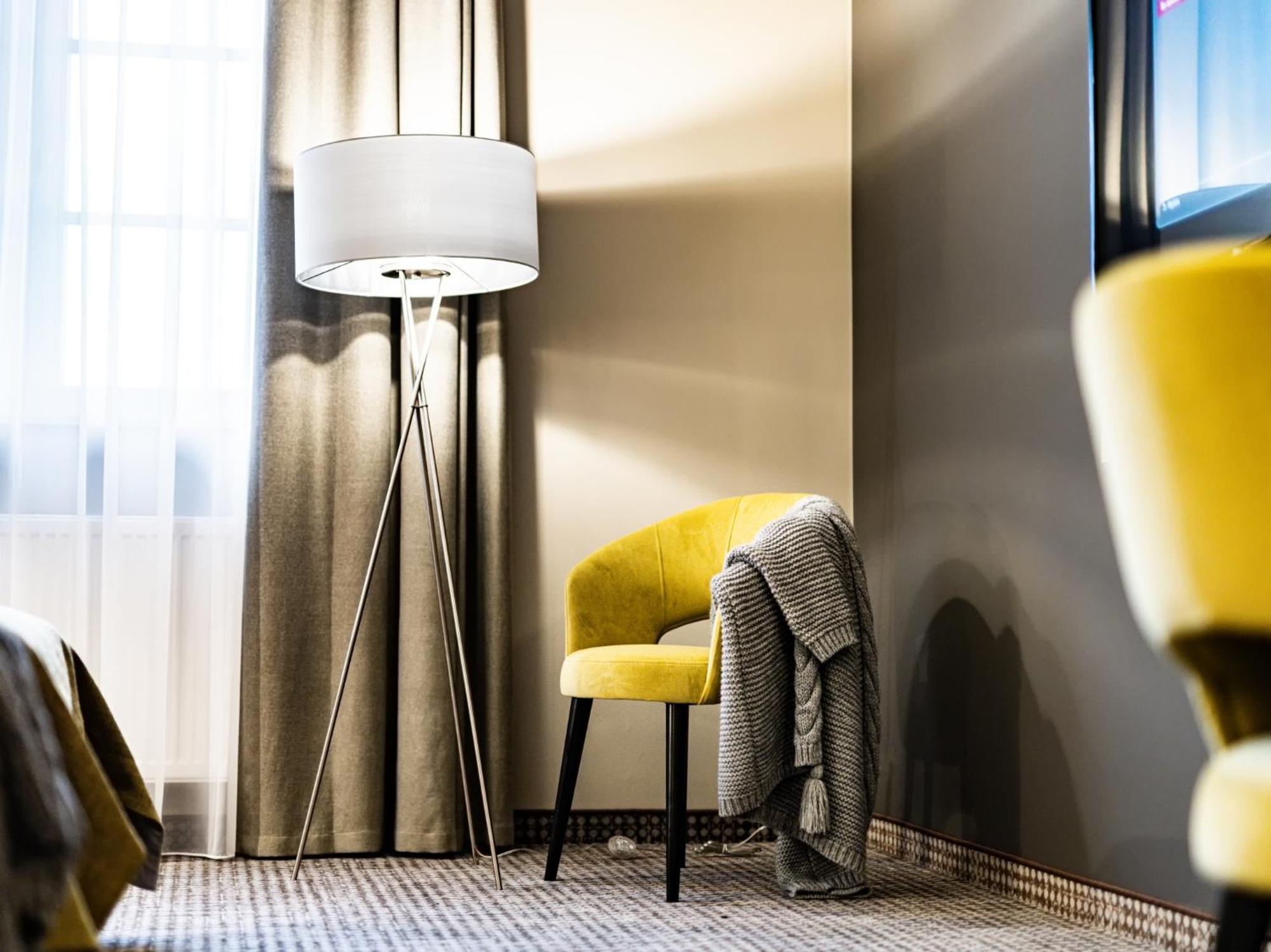 Sezony. Restauracja I Hotel Kostrzyn Luaran gambar